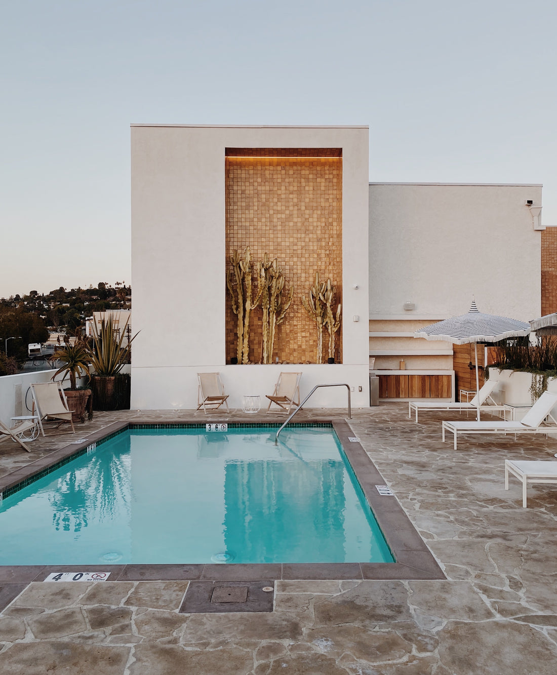 Silver Lake Pool & Inn